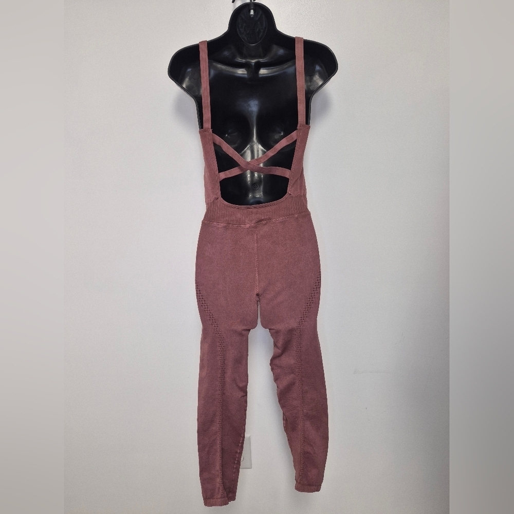 FP Movement Good Karma Mauve One Piece Long Pants Body Suit sz m/l OB1223110